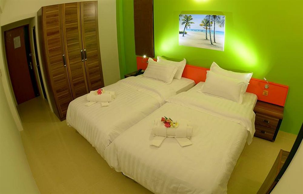 Seahouse Maldives Topdeck Hotel Malé Buitenkant foto